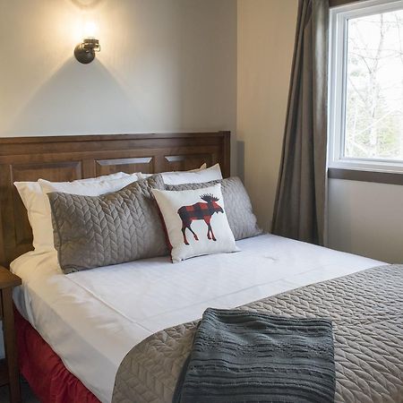 Yamnuska Suites Canmore Ngoại thất bức ảnh