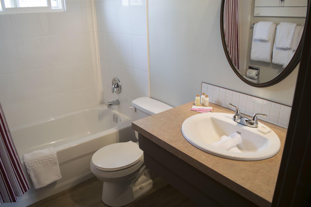 Yamnuska Suites Canmore Ngoại thất bức ảnh